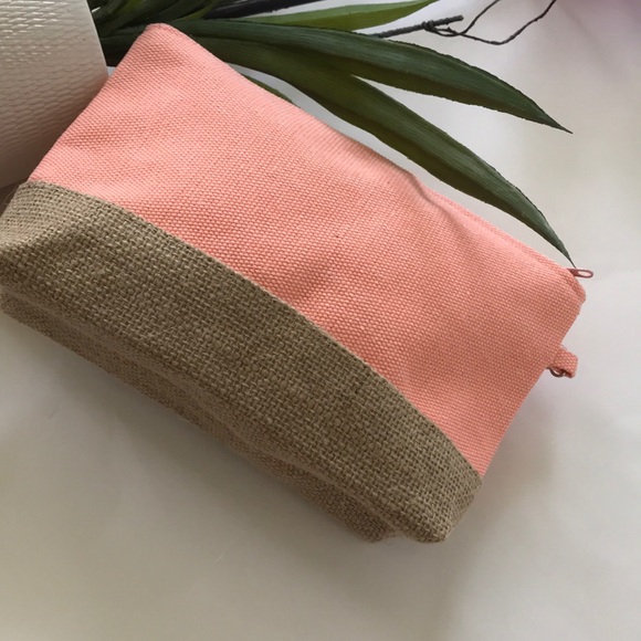 ‘Aloha Summer’ Coral Color Wristlet/Cosmetic Bag - Picture 6 of 8